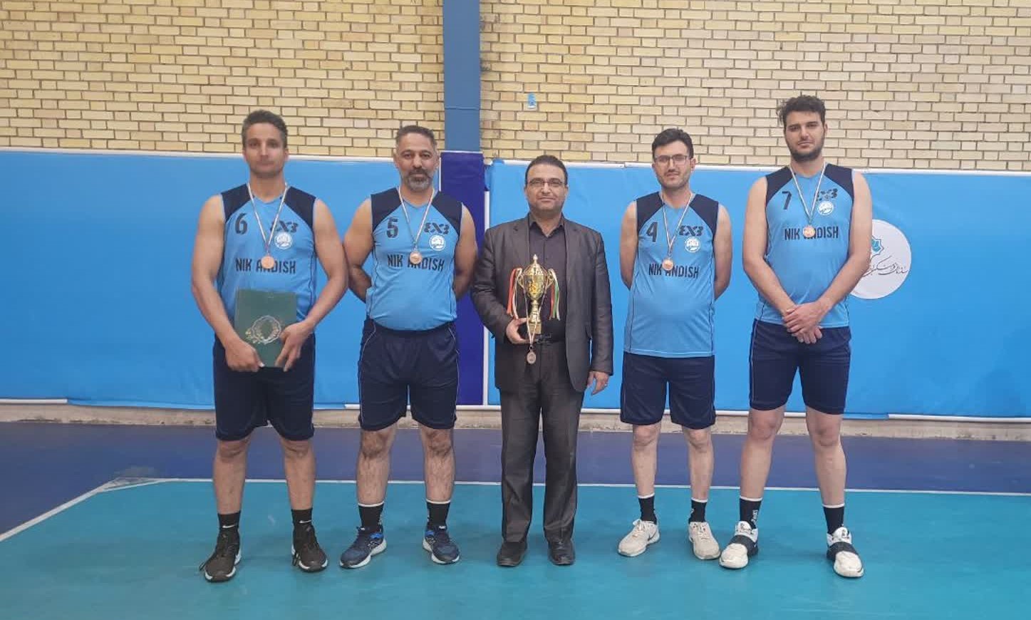 کسب مقام سوم مسابقات بسکتبال سه نفره کارکنان شهرداری اصفهان
