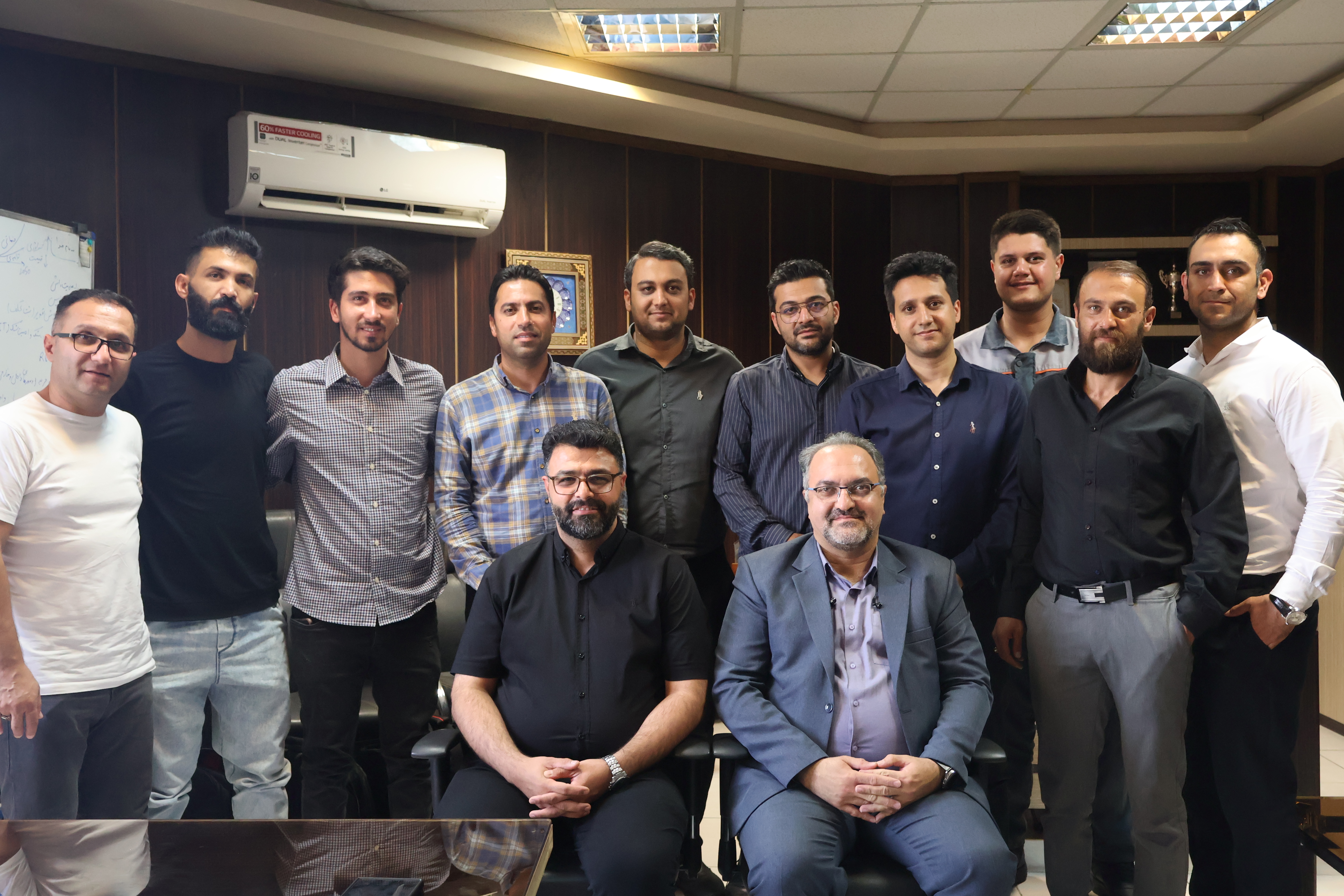 جلسه تیم قوتسال نیک‌اندیش با حضور مدیرعامل برگزار شد
